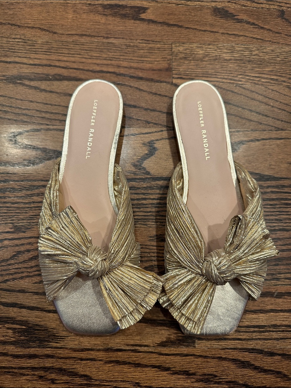 VGUC Loeffler Randall Metallic Gold Knotted Bow Slide Sandal
